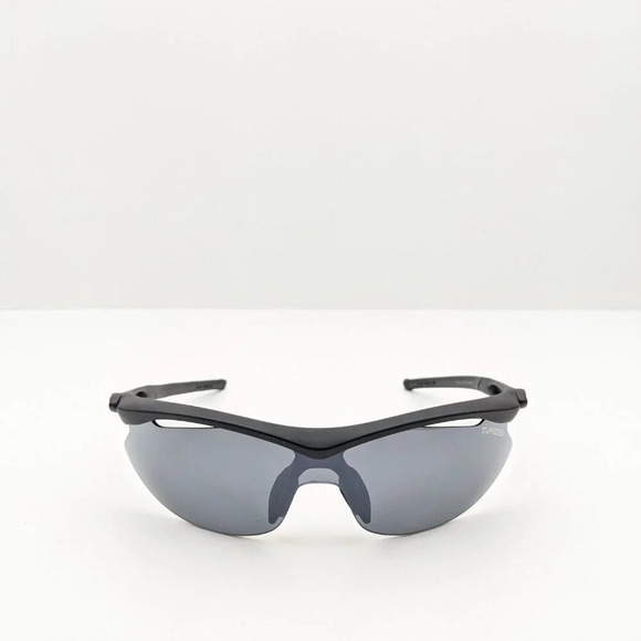 🕶️Tifosi Optics Slip Wraparound Sunglasses 137/18 133 | ALH330🕶️ - Picture 3 of 7